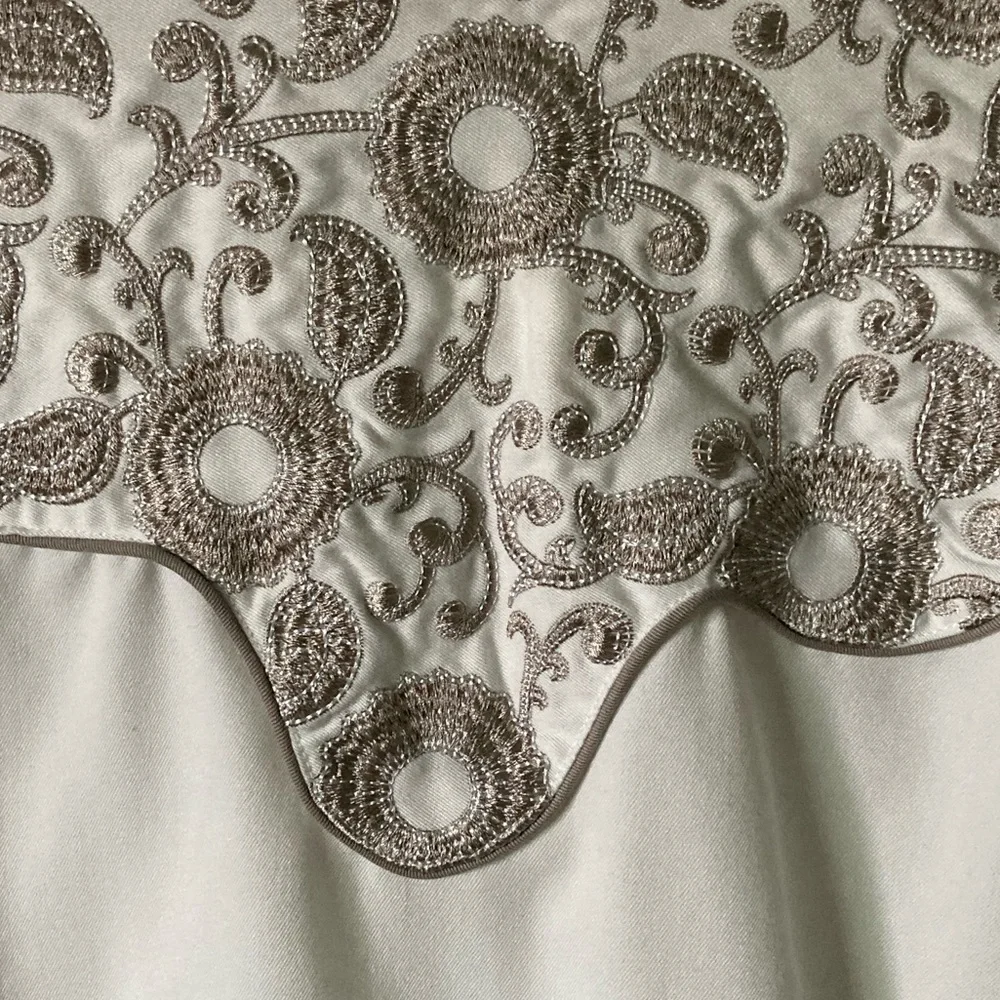 Roper SZ XL White and Black Western Shirt long sleeve beautifully embroidered - Picture 7 of 12